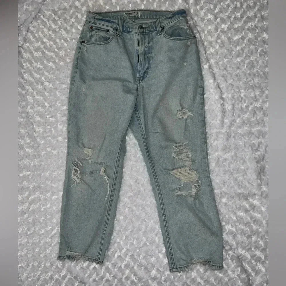 Abercrombie & Fitch The Ankle Straight Ultra High Rise Size 8 Short Curve Love